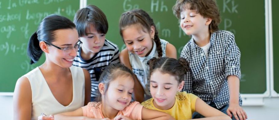 Educação Positiva: O Que é e Como Praticá-la?
