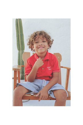 05 conjunto menino polo malha e bermuda moletinho the beach angero amarelo 4