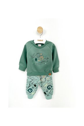 05 conjunto menino blusao e calca moletom flanelado safari elian cinza chumbo 2