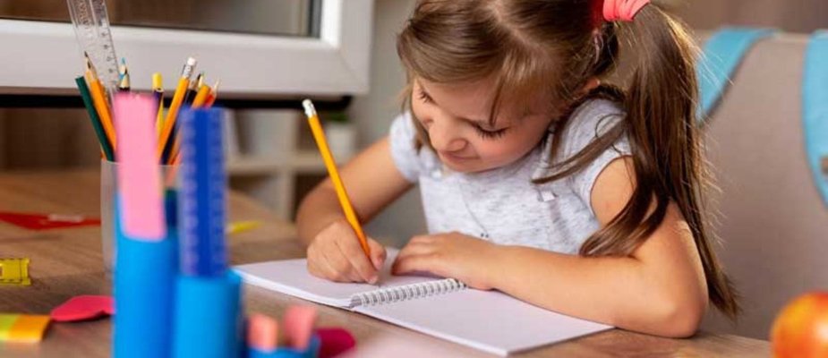 Lição de Casa: Como Criar uma Rotina sem Brigas Lição de Casa: Como Criar uma Rotina sem Brigas