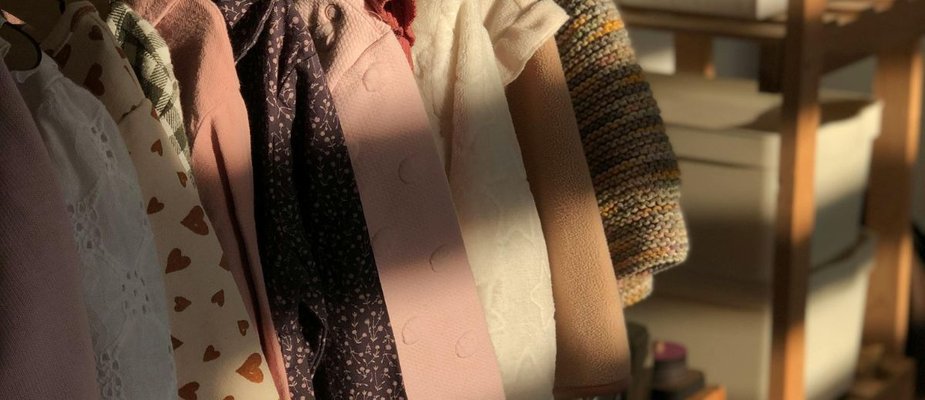 Como Guardar Roupas de Bebê para o Segundo Filho