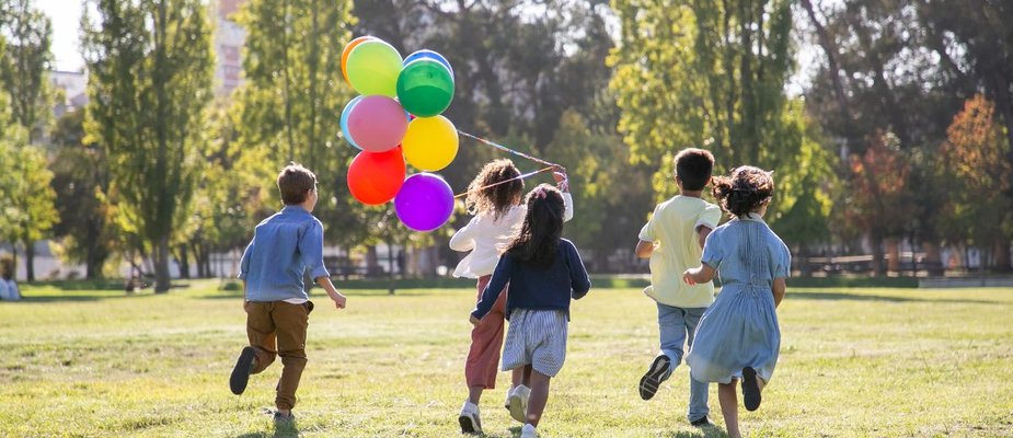 Mãe Helicóptero: Como Equilibrar Proteção e Liberdade